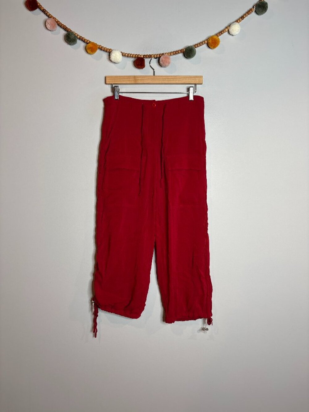 Kulson Italy red silk cropped cargo style pants